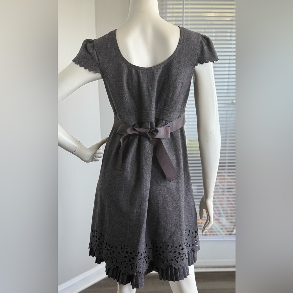 Mimi Maternity Gray Wool Blend Eyelet Pleated Hem Dress Size S - Picture 3 of 9